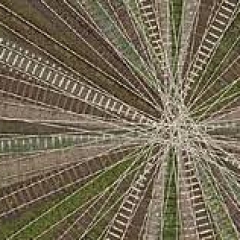 MAKI Tory v4/MAKI Tracks v4